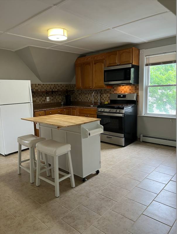 Apartment for rent at 1 Lindner Court #3, Lawrence, MA 01841