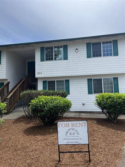 Apartment for rent at 804 SE Excel Court #4, Sheridan, OR 97378