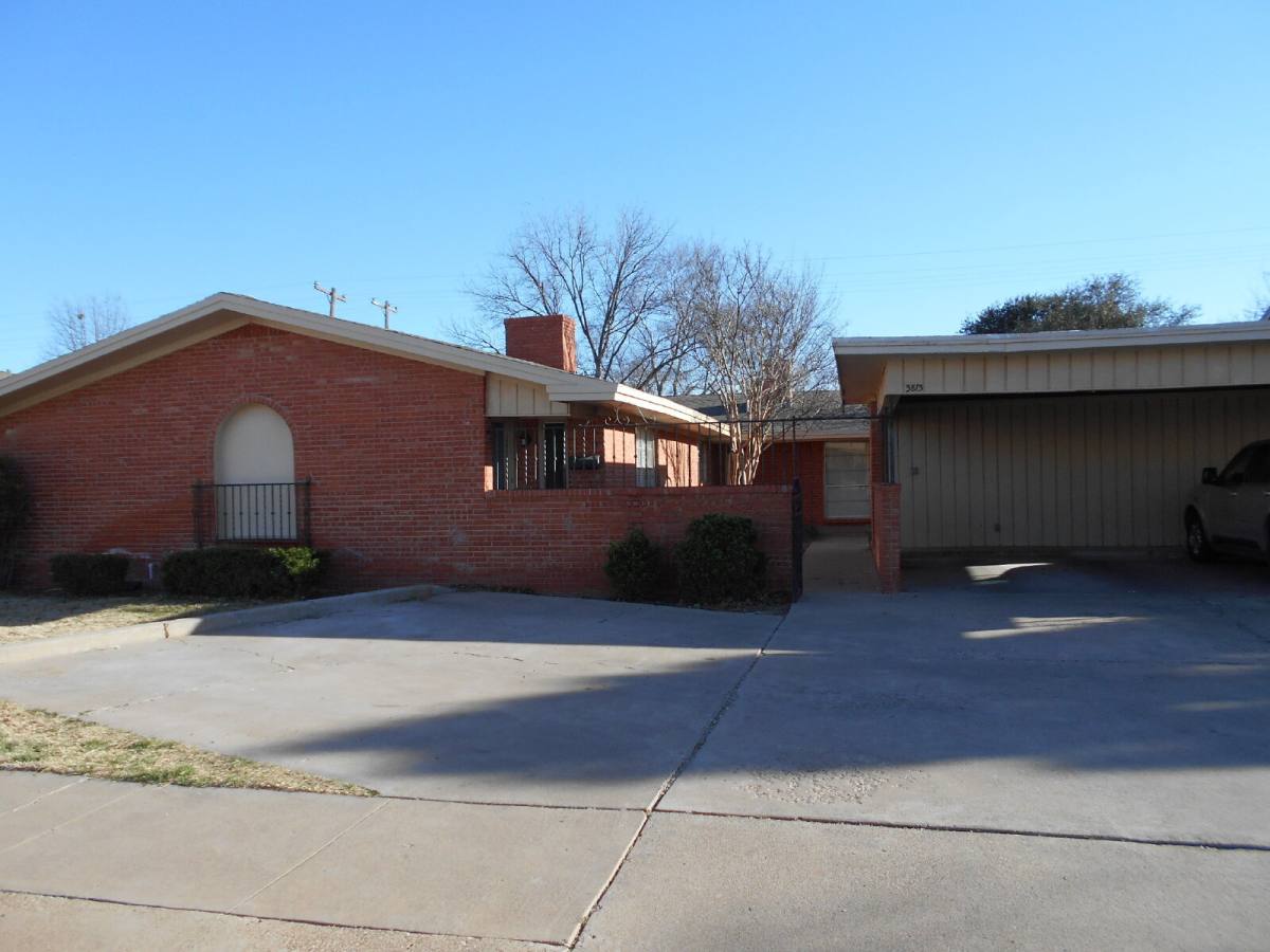 Townhouse for rent at 3813 51st St #A, Lubbock, TX 79413
