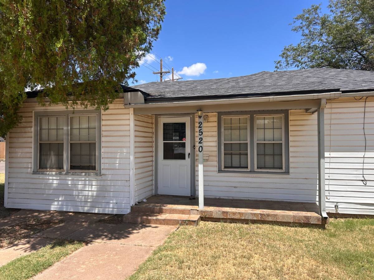 House for rent at 2520 39th St, Lubbock, TX 79413