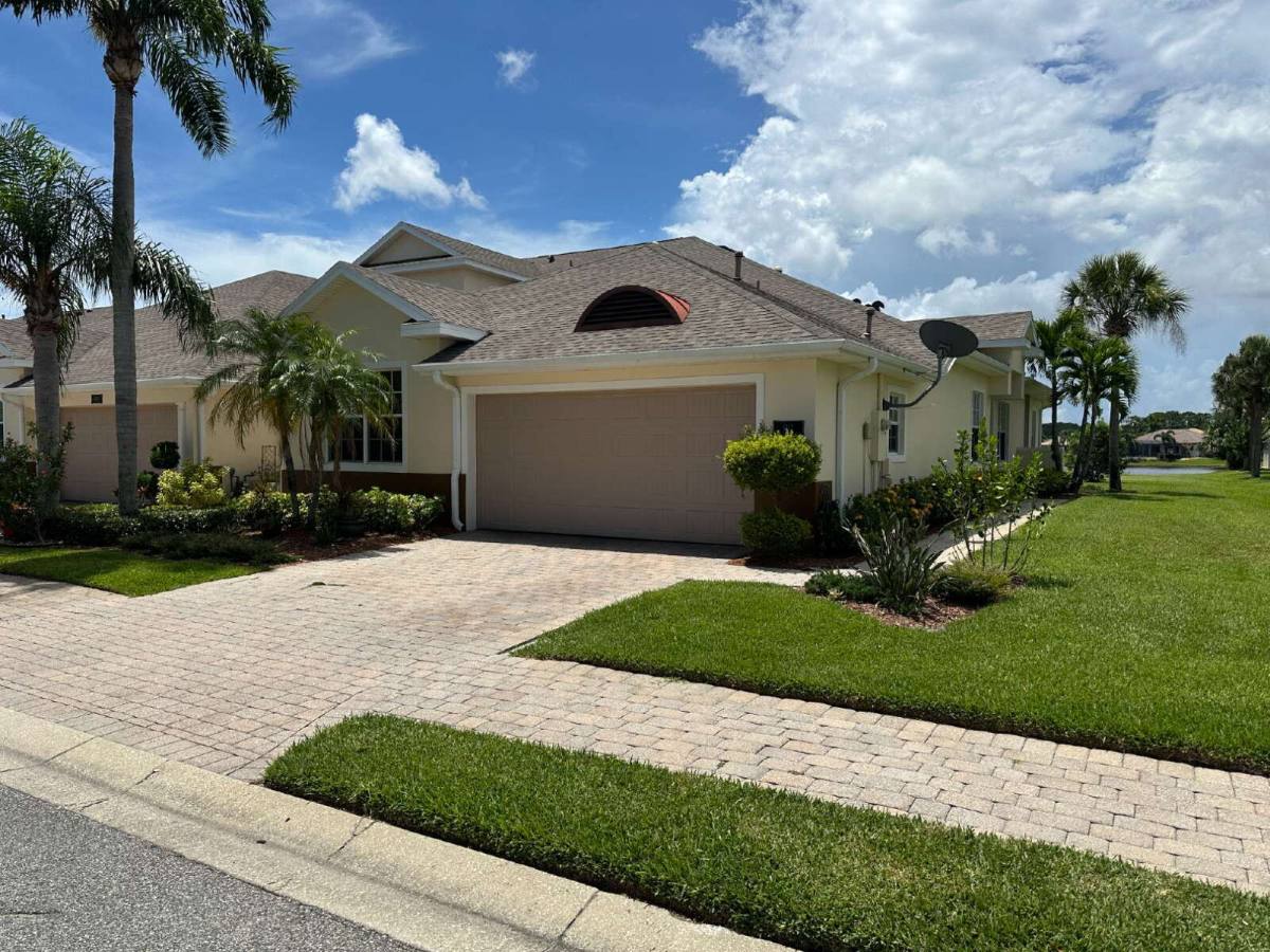 Townhouse for rent at 1317 Ballinton Dr, Melbourne, FL 32940