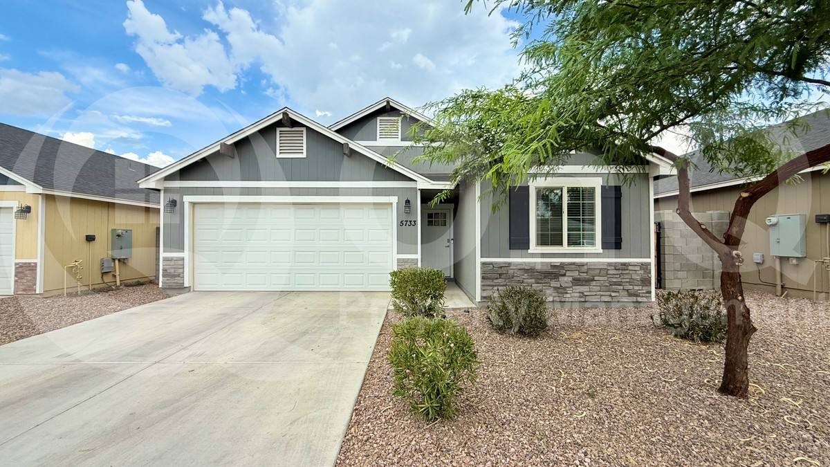 House for rent at 5733 S 13th Ave, Phoenix, AZ 85041