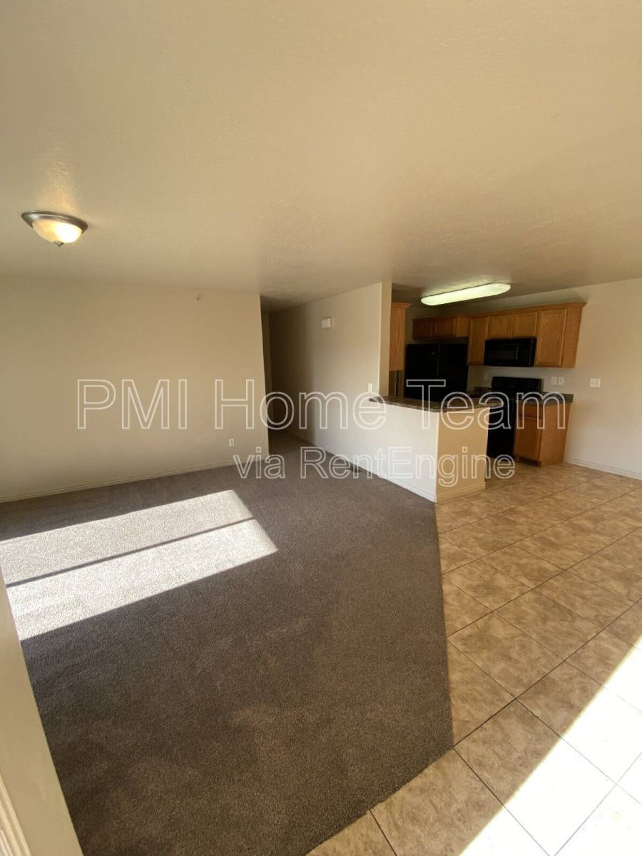 Apartment for rent at 2510 N Charleston Ave W #B5, Ogden, UT 84414