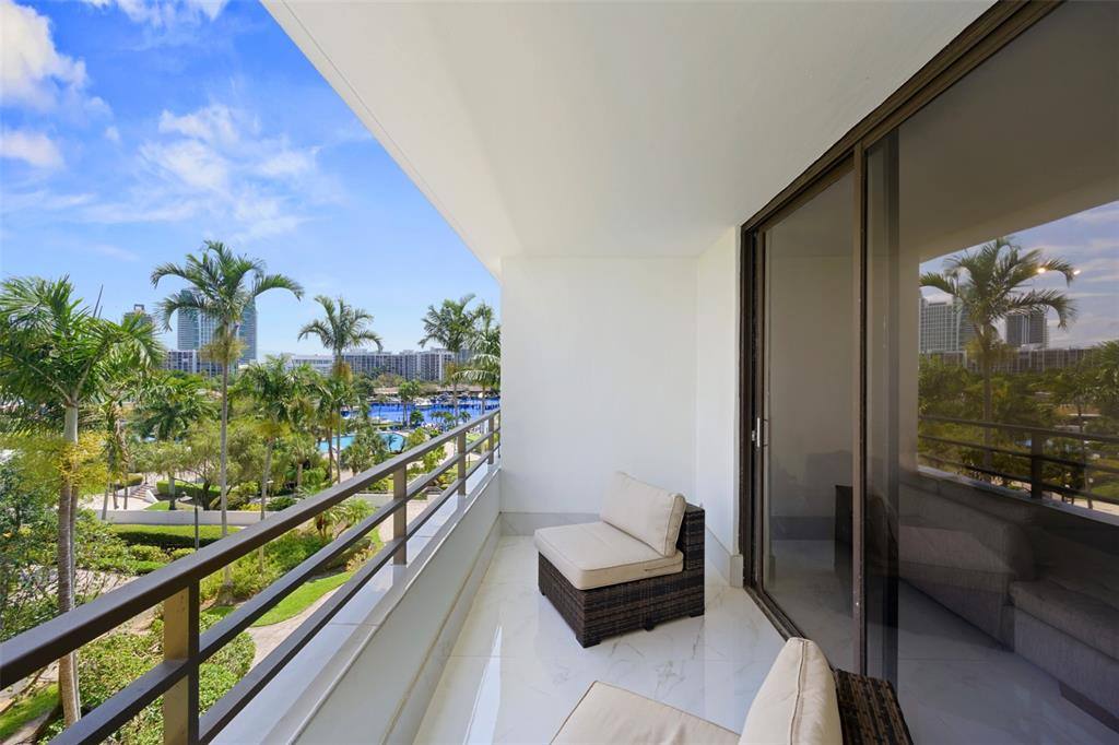 House for rent at 502 Three Islands Blvd, Hallandale, FL 33009