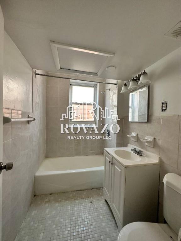 Apartment for rent at 330 Mount Prospect Ave #13, Newark, NJ 07104