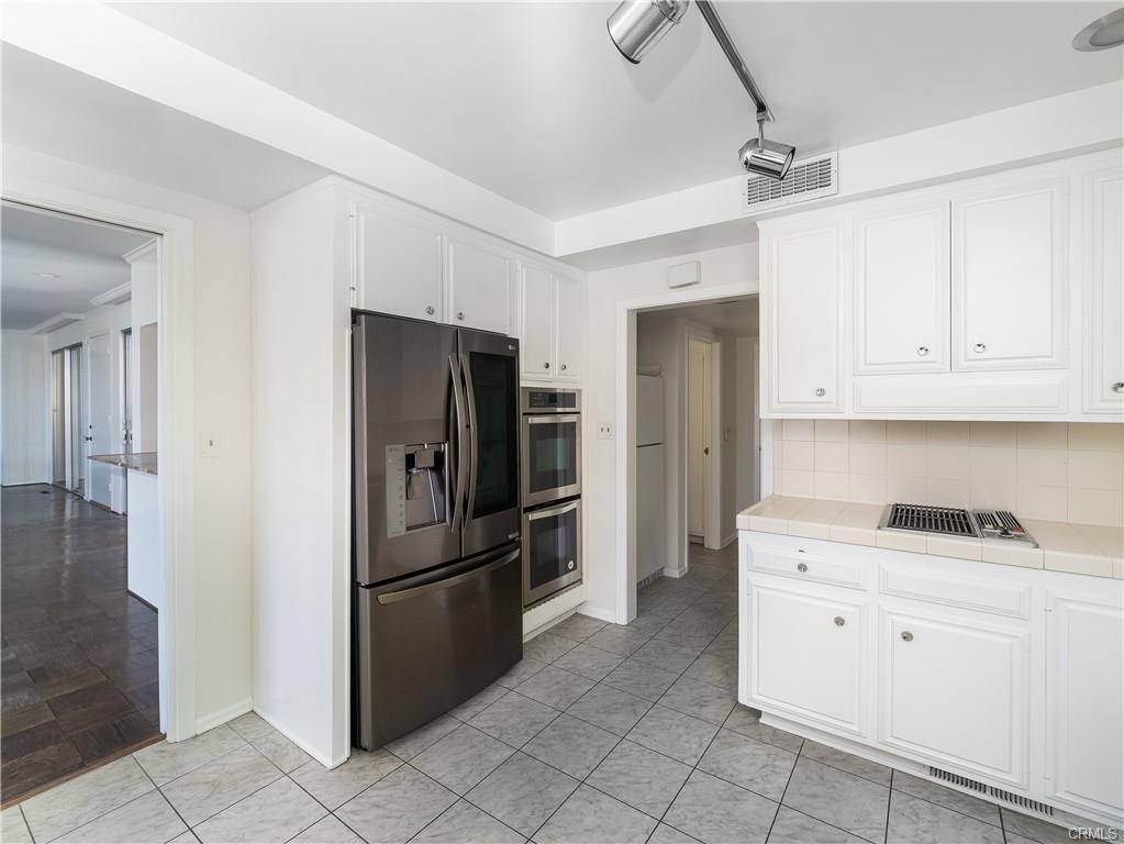 House for rent at 20193 Adele Dr, Woodland Hills, CA 91364