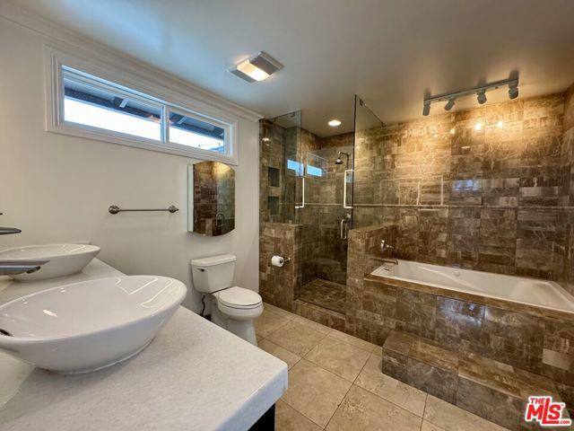 2255 Westridge Rd, Los Angeles, CA 90049