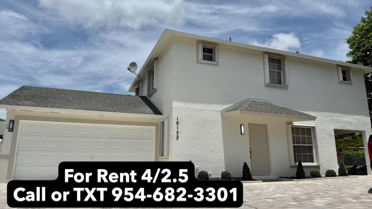 Apartment for rent at 10152 Boynton Place Circle, Boynton Beach, FL 33437