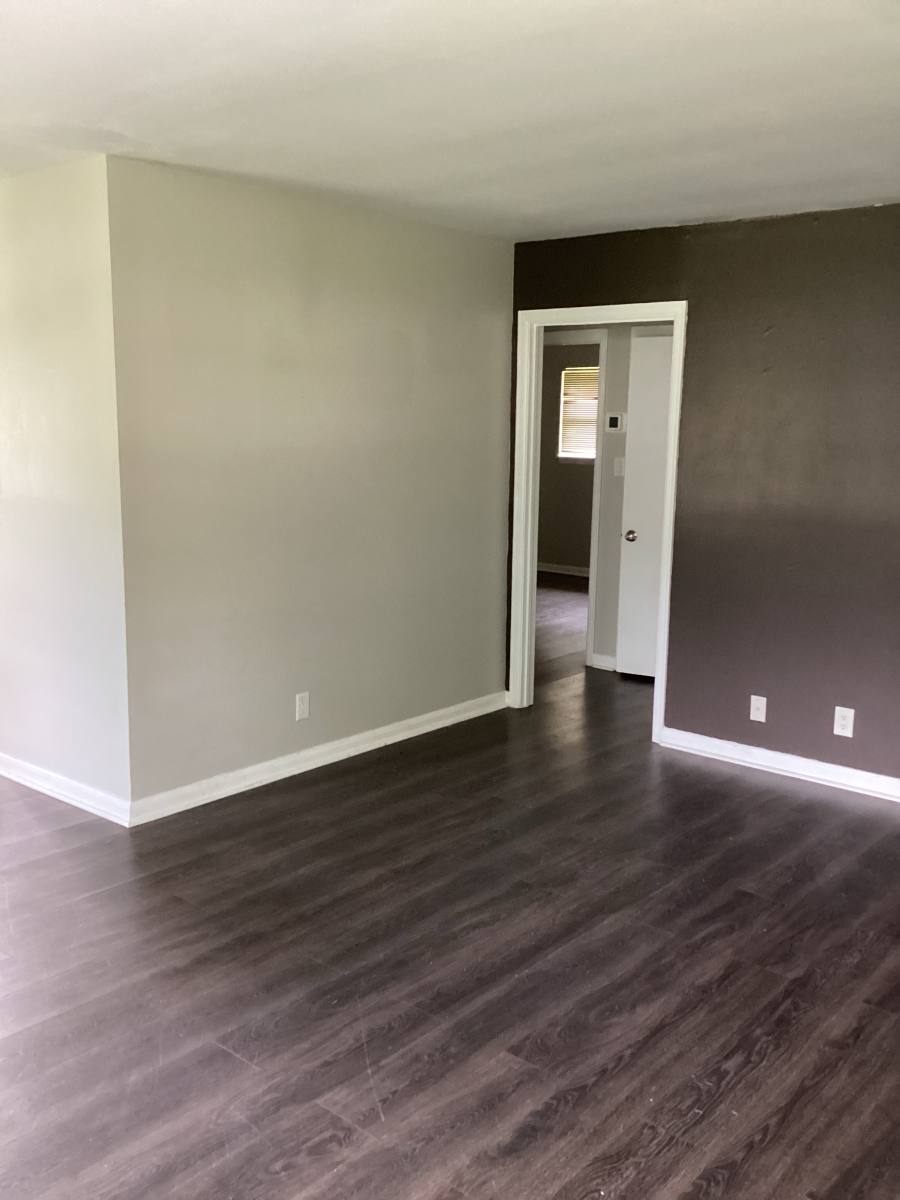 Townhouse for rent at 2408 Whitesburg Dr, Huntsville, AL 35801