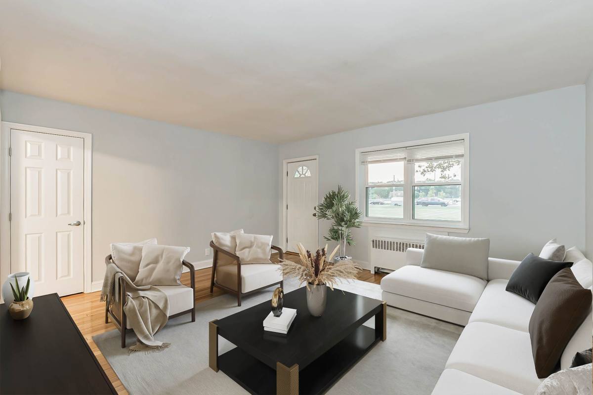 Apartment for rent at Eagle Rock at Huntington Station, 156 E Pulaski Rd, Huntington Station, NY 11746