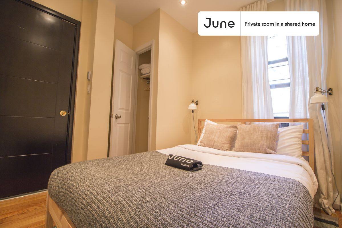 Apartment for rent at 15 W 107th St, New York, NY 10025