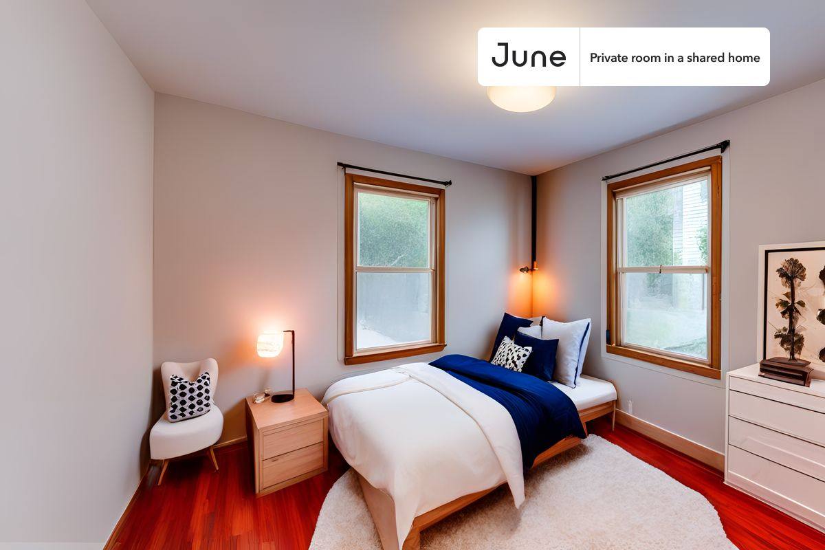 Apartment for rent at 105 Walnut St #A, Somerville, MA 02145