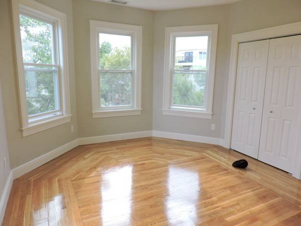 Apartment for rent at 167 Hampshire St, Cambridge, MA 02139