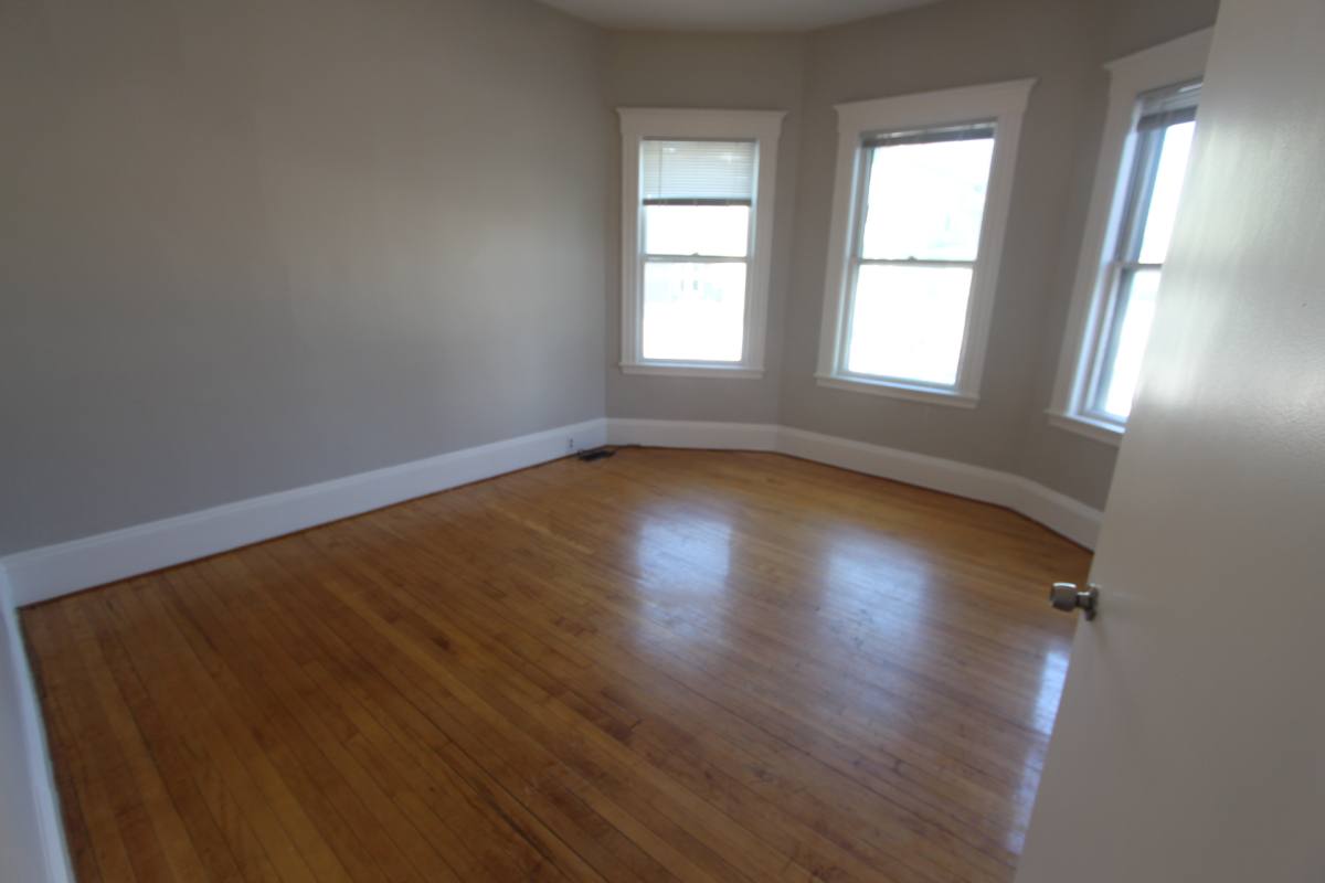 Apartment for rent at 12 Pleasant St #U2, Cambridge, MA 02139