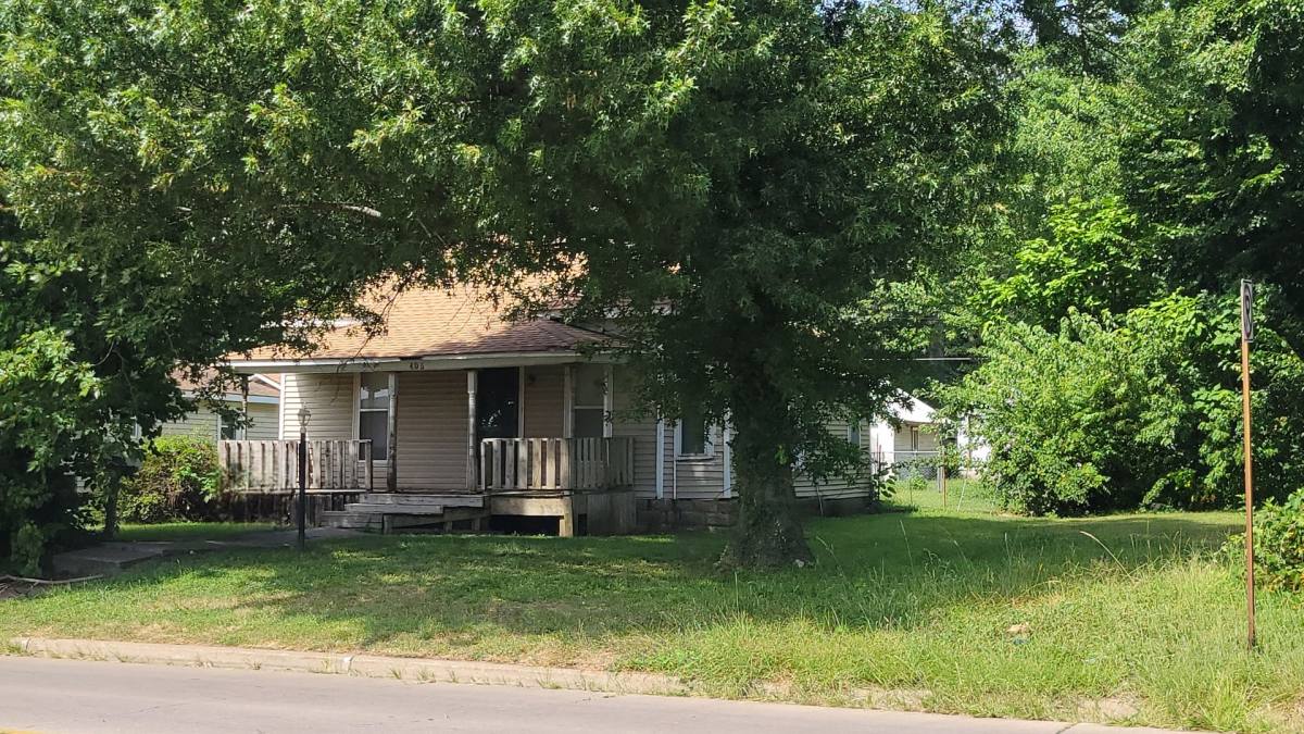 House for rent at 406 S Joplin, Pittsburg, KS 66762