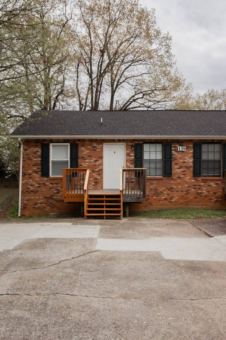 Apartment for rent at 139 Darlene Dr, Clarksville, TN 37042
