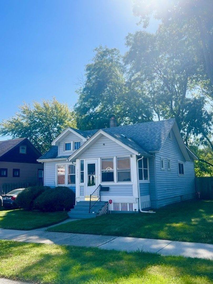 House for rent at 4995 Anatole St, Grosse Pointe, MI 48236