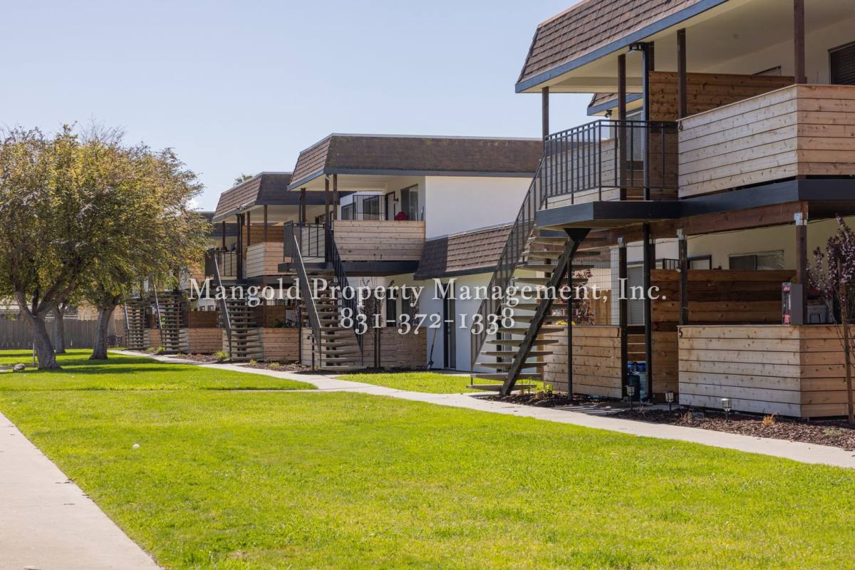 Apartment for rent at 711 S St, Hollister, CA 95023