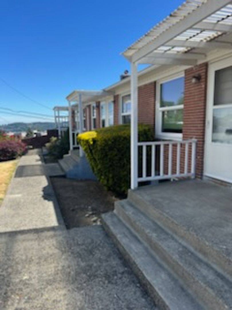 Apartment for rent at 309 Tacoma Ave N, Tacoma, WA 98403