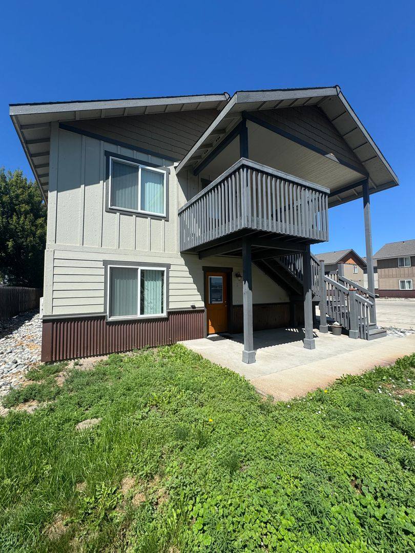 Apartment for rent at 2219 Airport Rd, Ellensburg, WA 98926