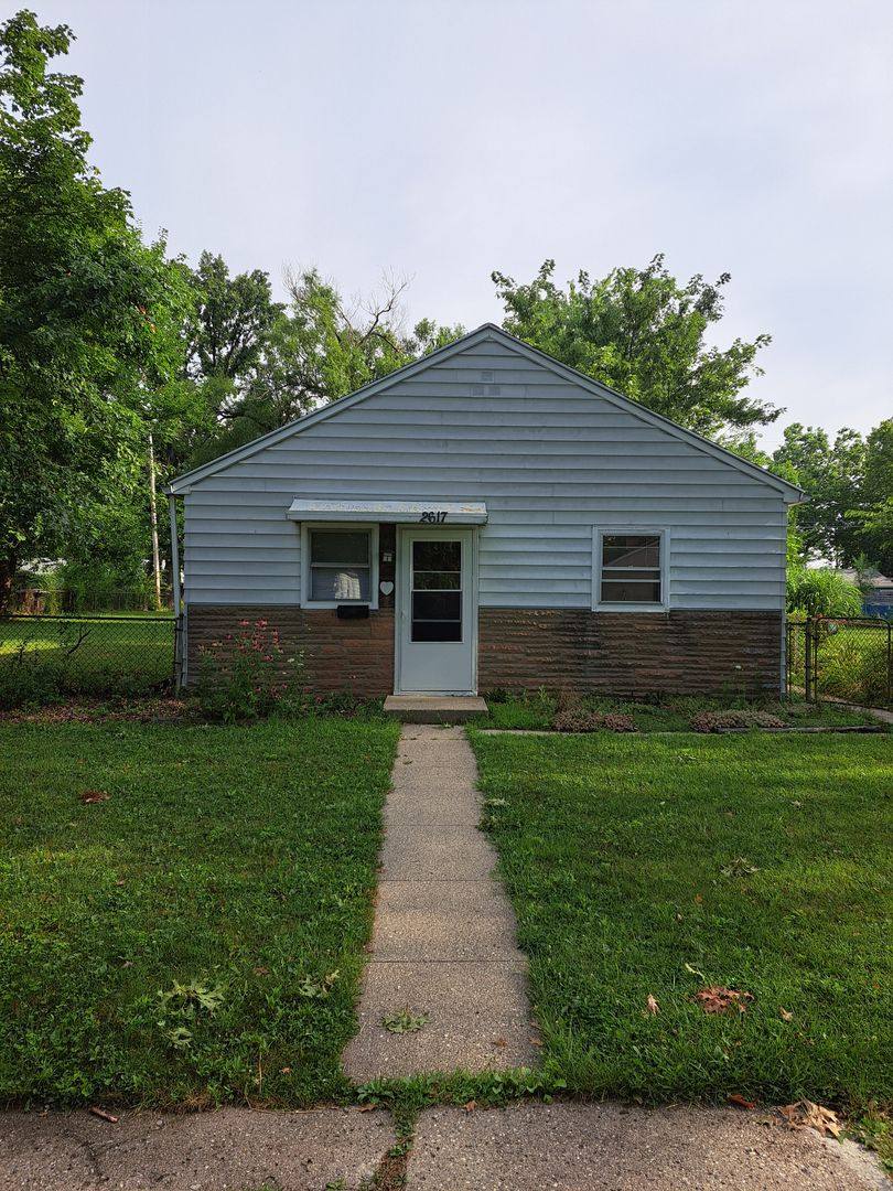 House for rent at 2617 Curdes Ave, Fort Wayne, IN 46805