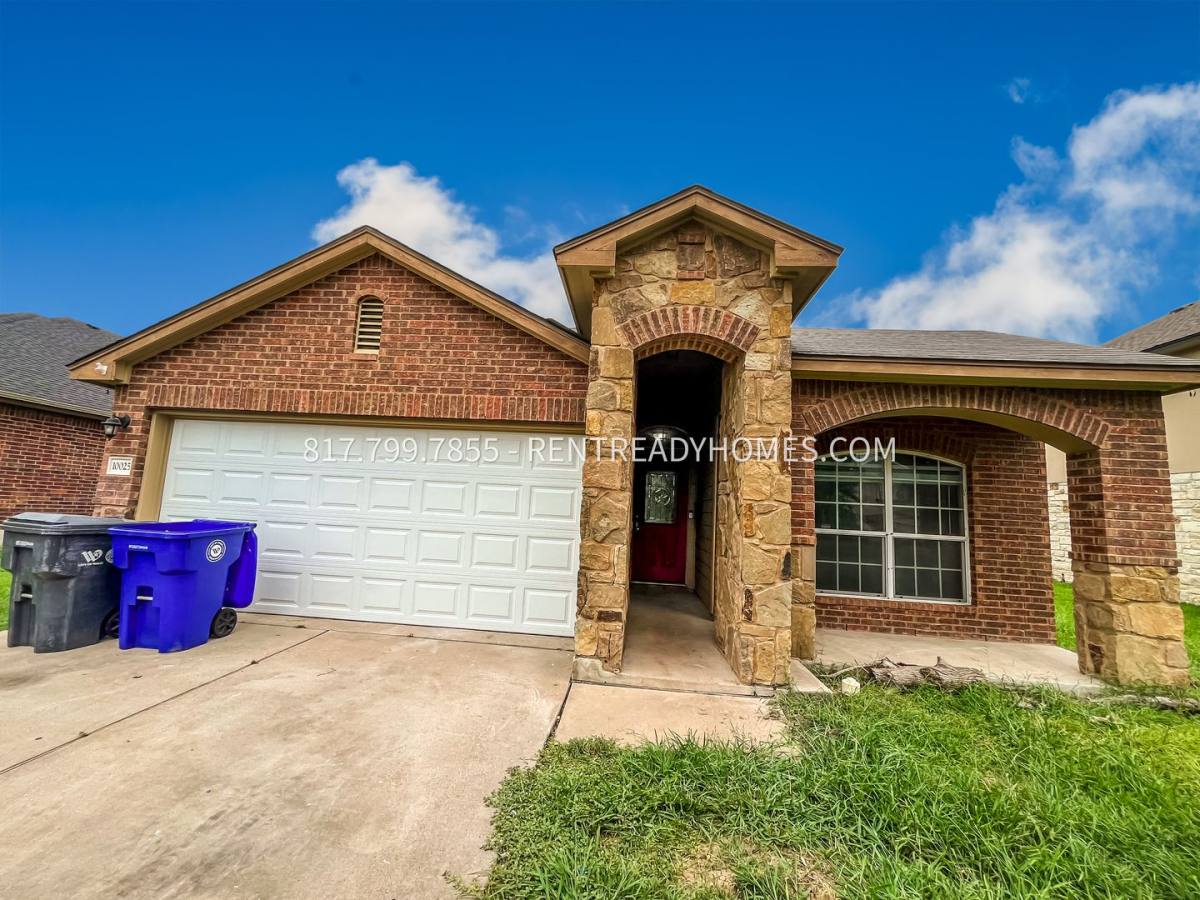 House for rent at 10025 Iron Horse Trail, Waco, TX 76708