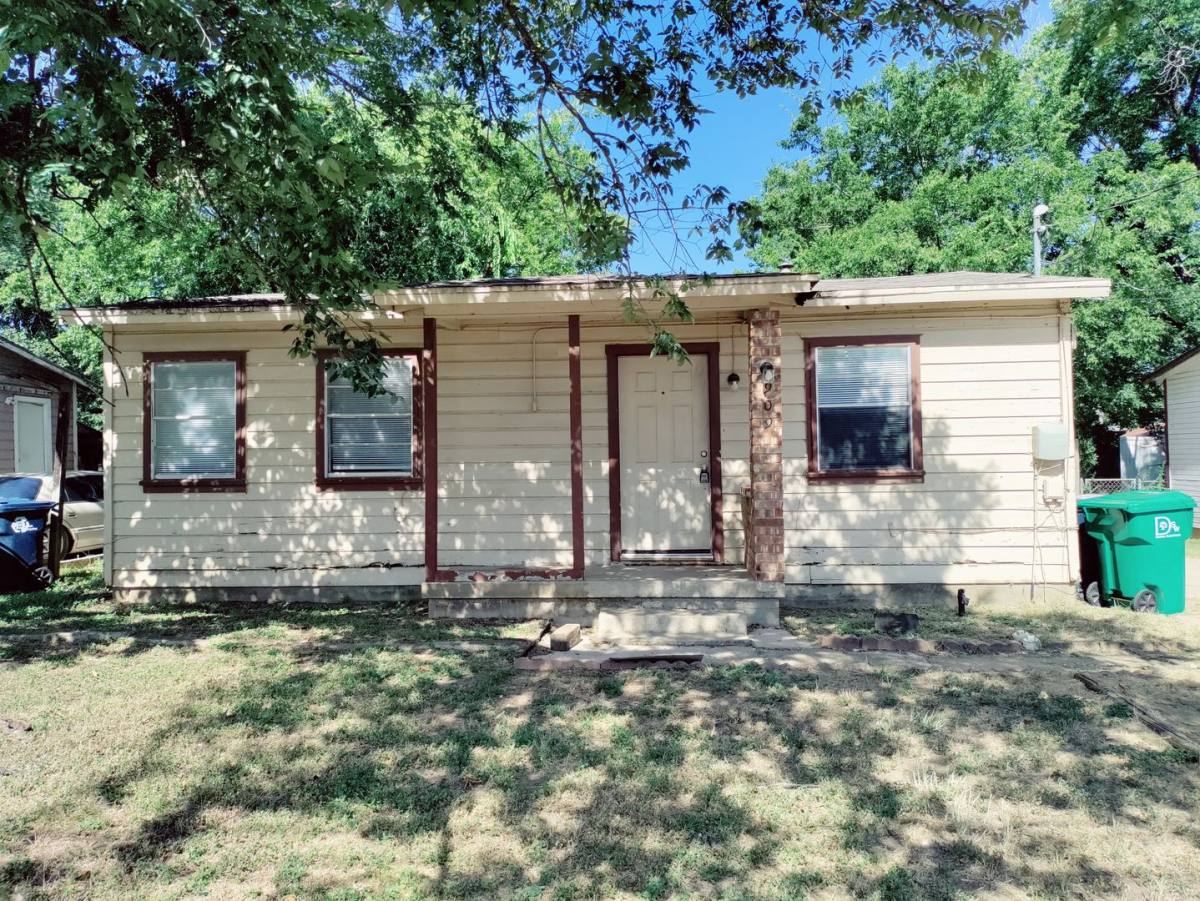 House for rent at 909 Ruddell, Denton, TX 76209