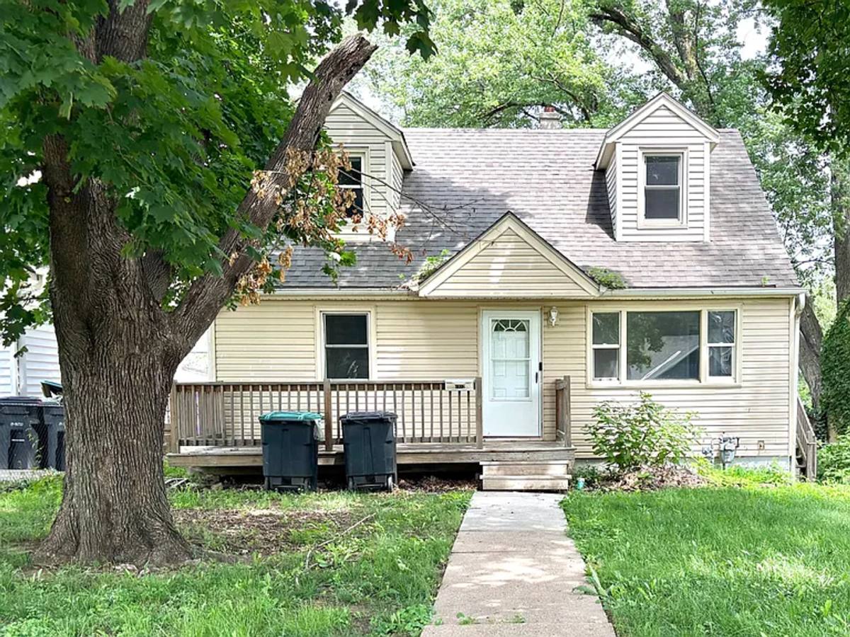 House for rent at 6042 Franklin St, Omaha, NE 68104