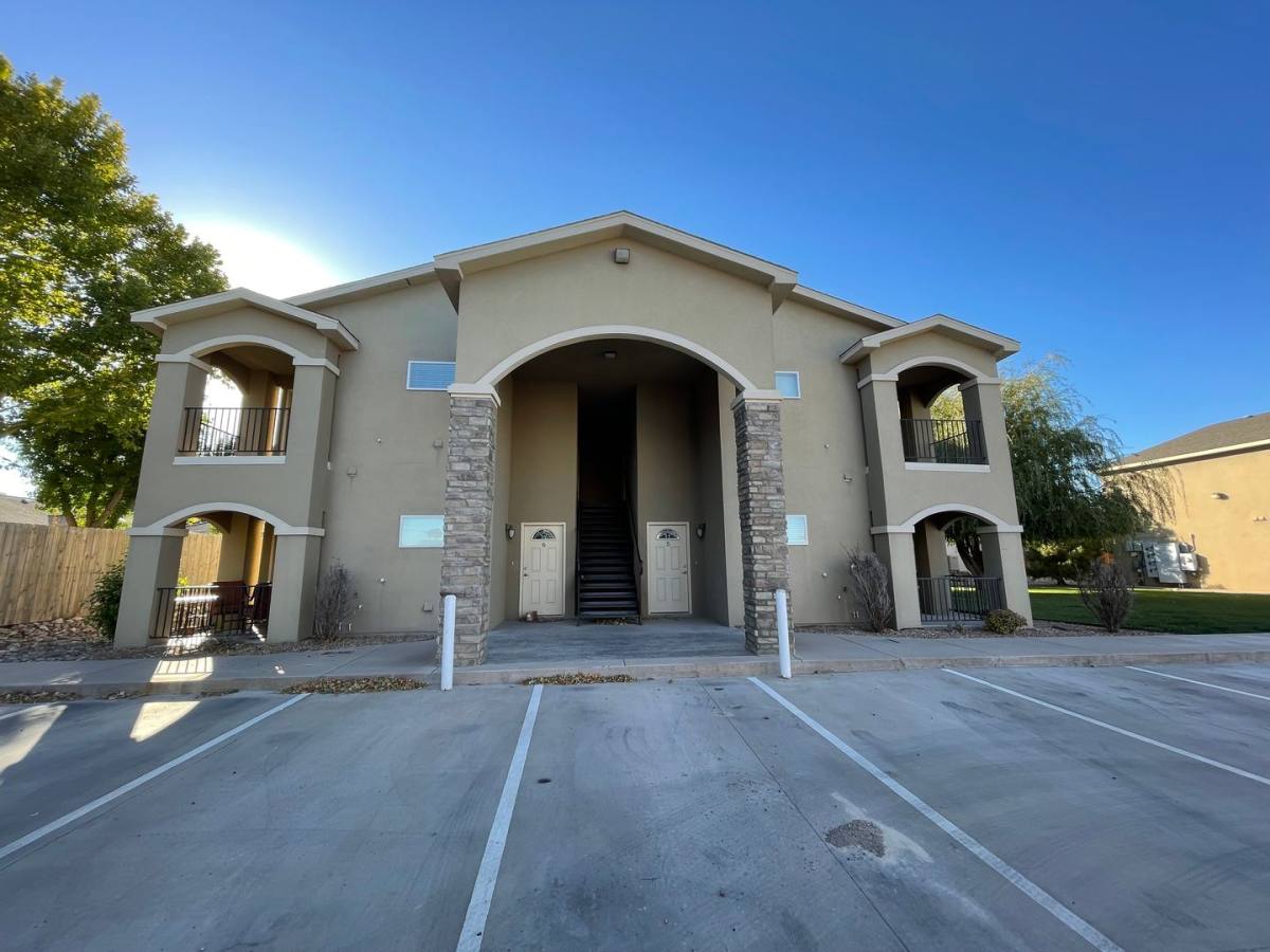Apartment for rent at 3300 N Atkinson Ave, Roswell, NM 88201