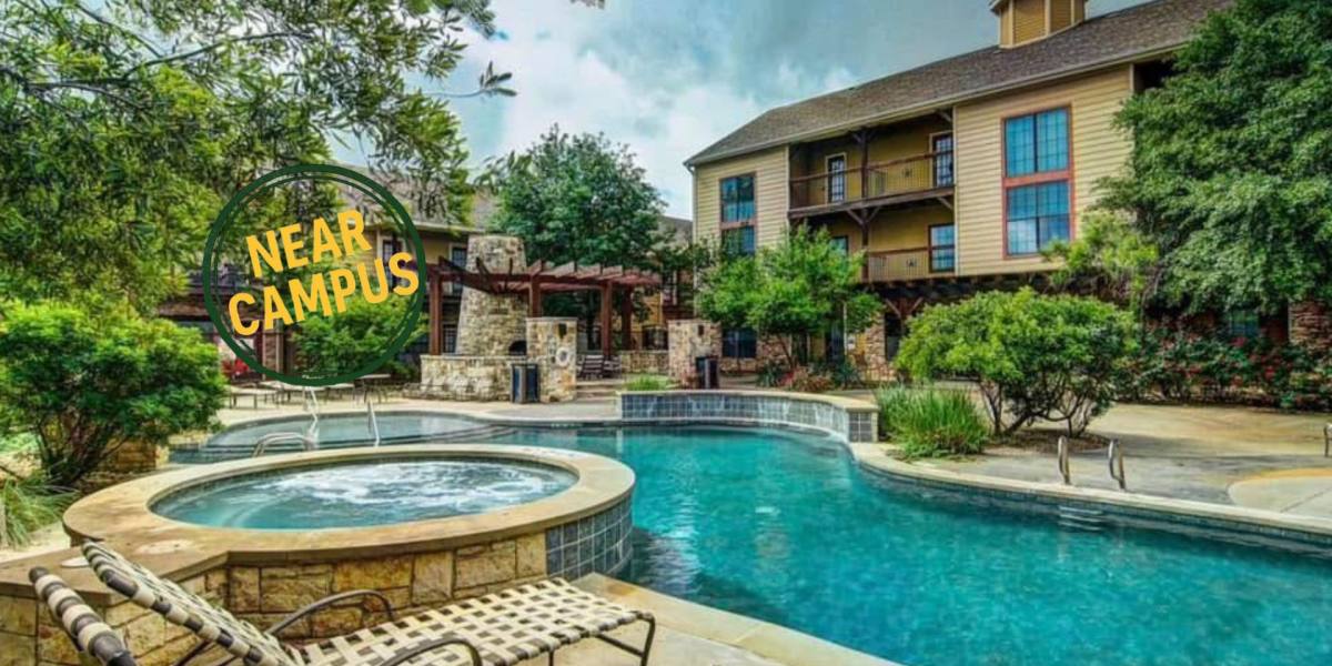 Townhouse for rent at 2410 S 2nd, Waco, TX 76706