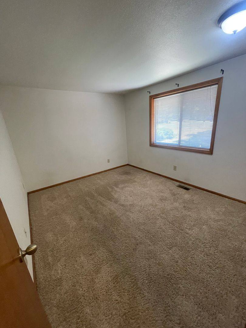 House for rent at 1699 SW Country Club Place, Corvallis, OR 97333