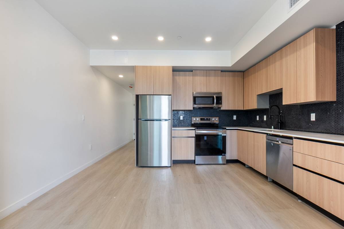 Apartment for rent at 1124 S Normandie Ave, Los Angeles, CA 90006