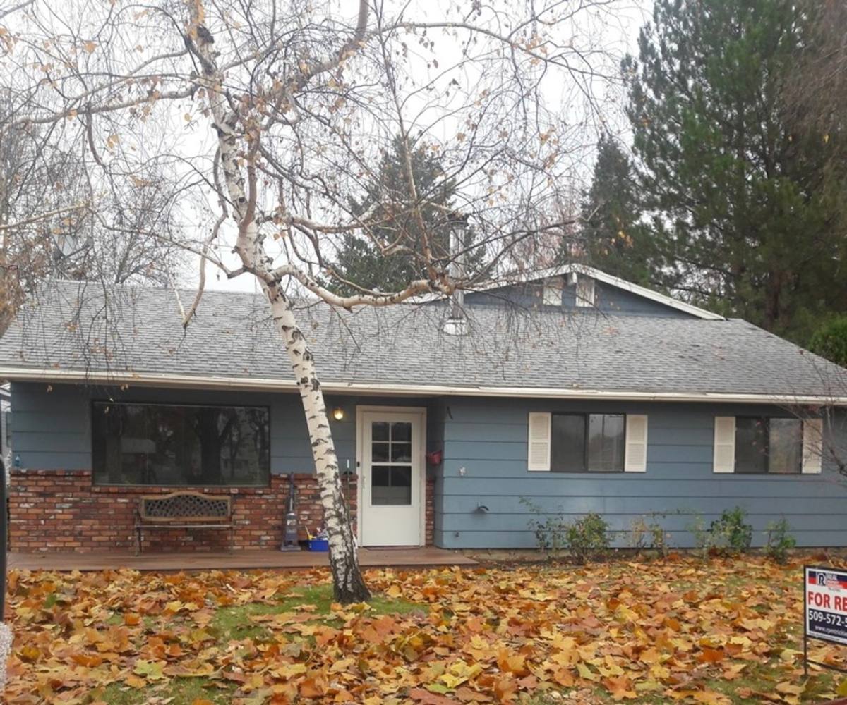 House for rent at 1326 Sacramento Blvd, Richland, WA 99354