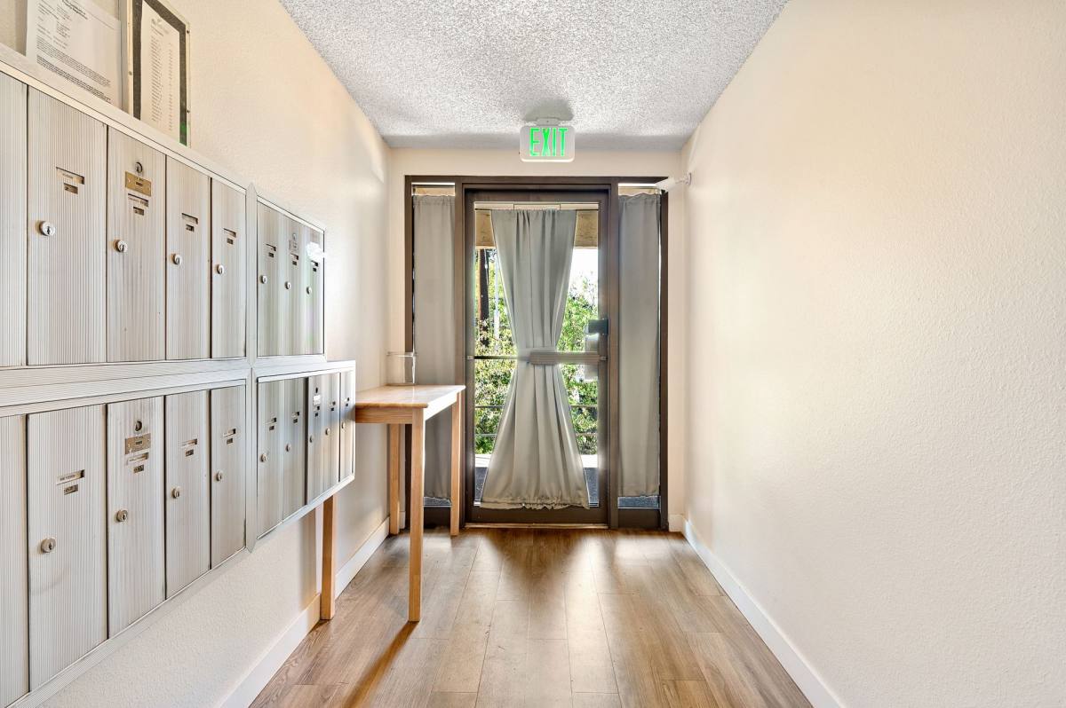 Apartment for rent at 3050 14th Ave W, Seattle, WA 98119