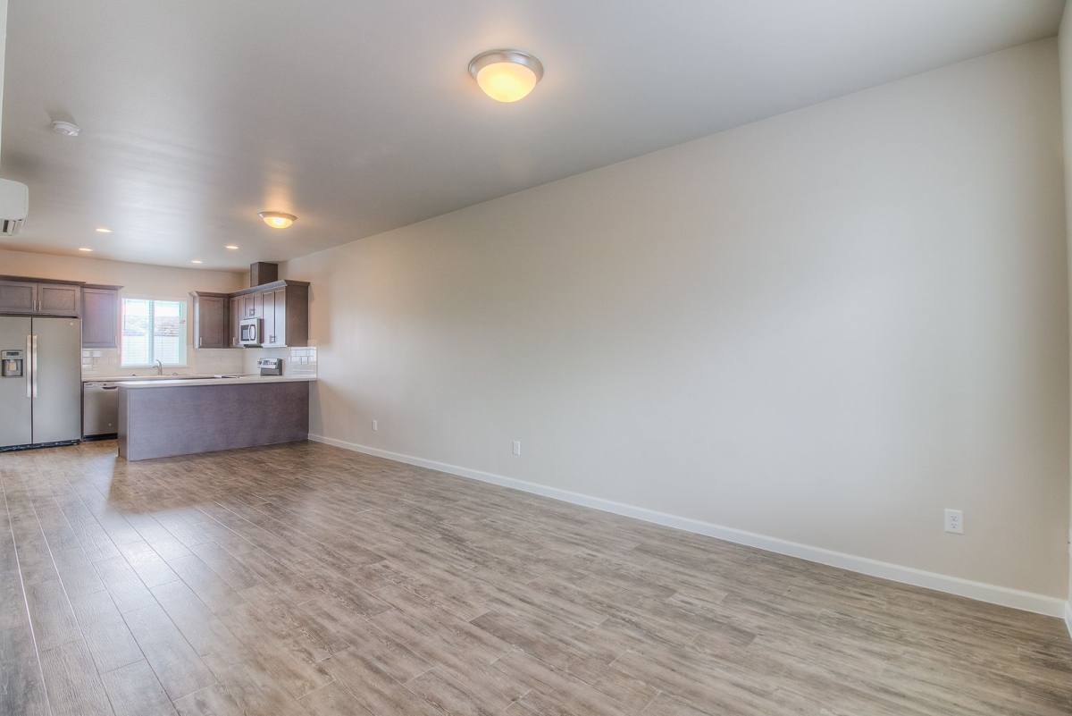 Apartment for rent at 2404 Woolsey Rd, Yakima, WA 98903