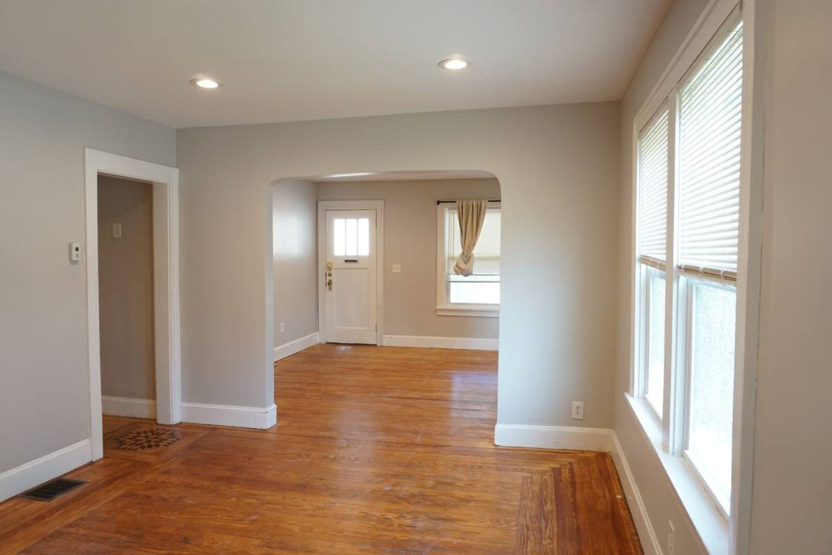 Apartment for rent at 172 Fruit Hill Ave, Providence, RI 02908