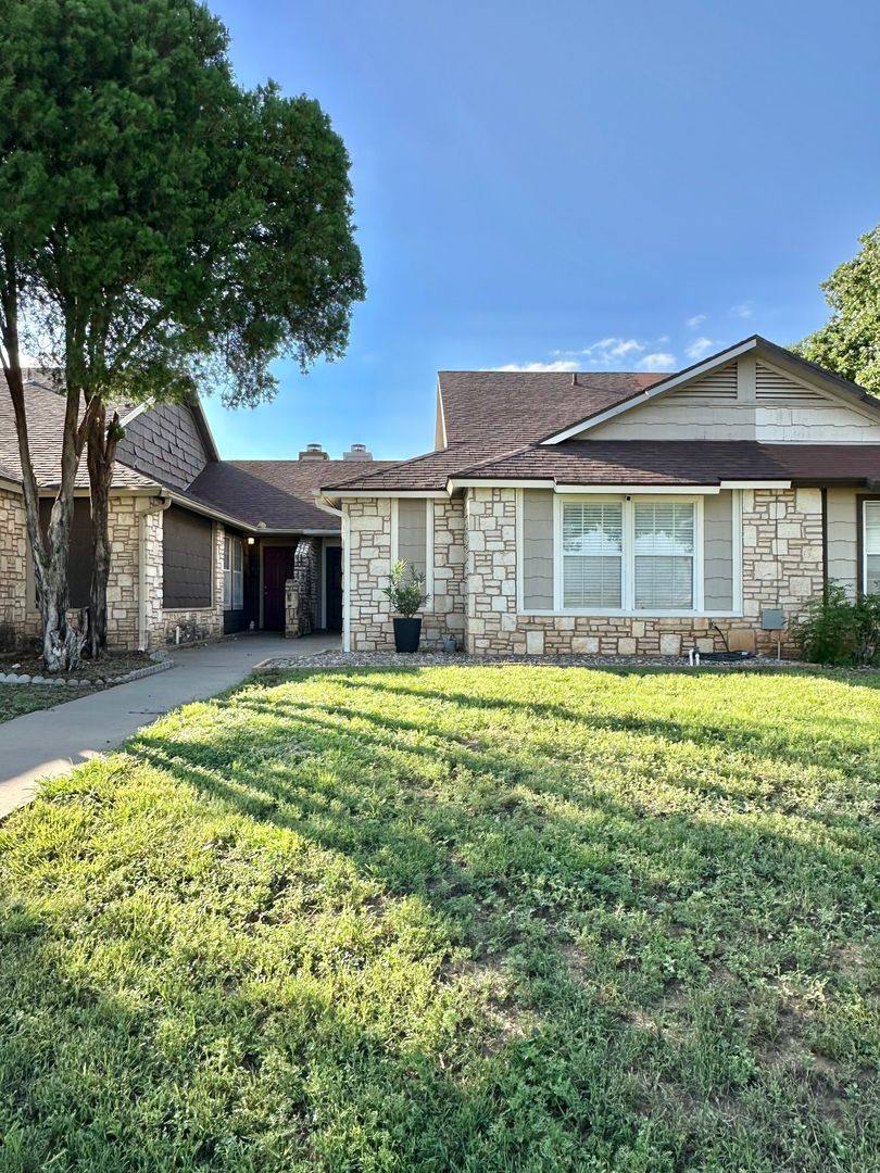 Townhouse for rent at 2714 Smith Blvd, San Angelo, TX 76905