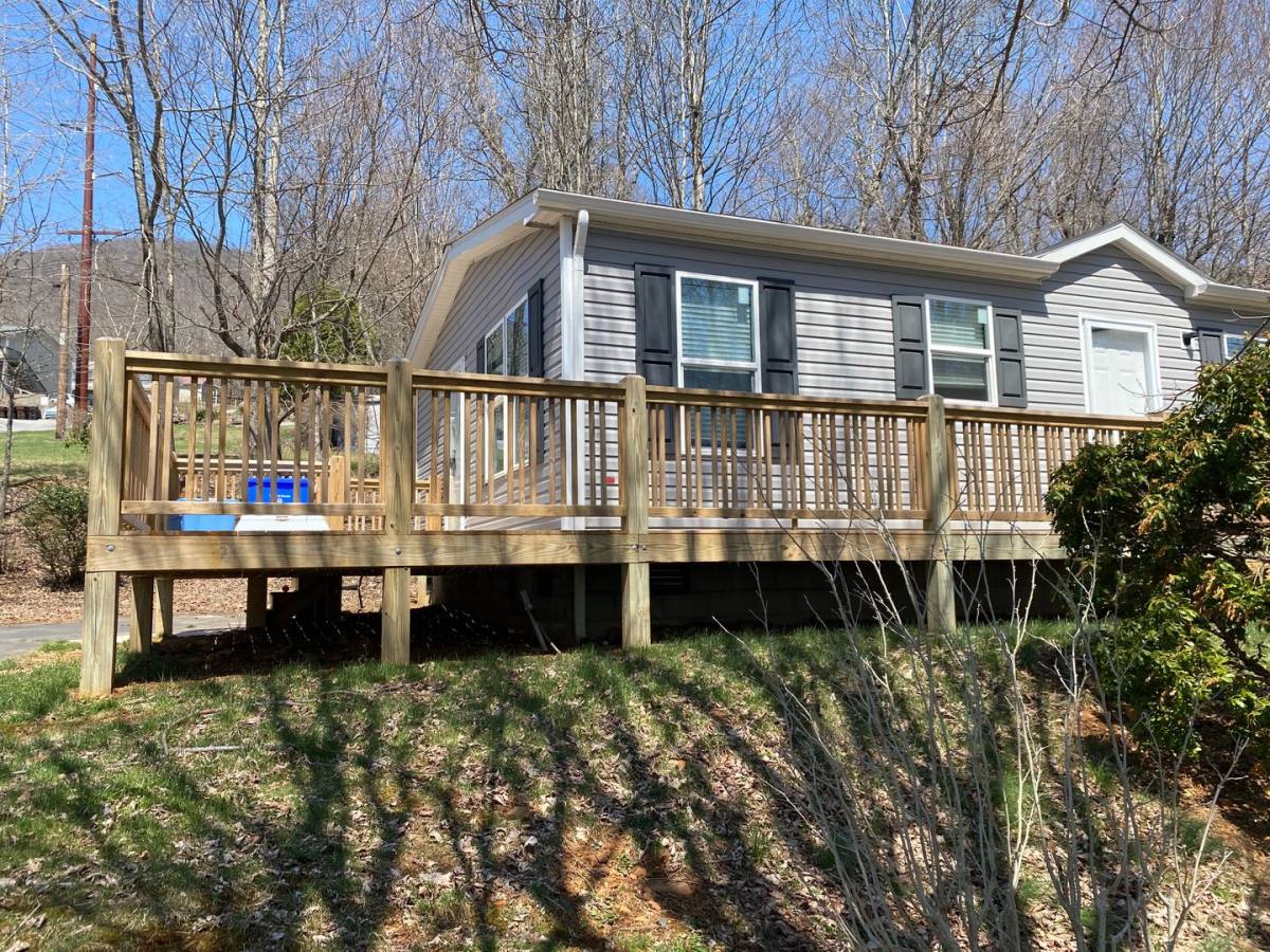 Apartment for rent at 1320 Highland Hall Rd, Boone, NC 28607