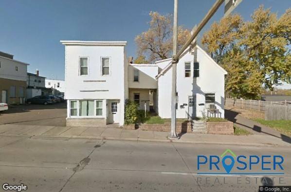 Apartment for rent at 208 W Madison St, Eau Claire, WI 54703