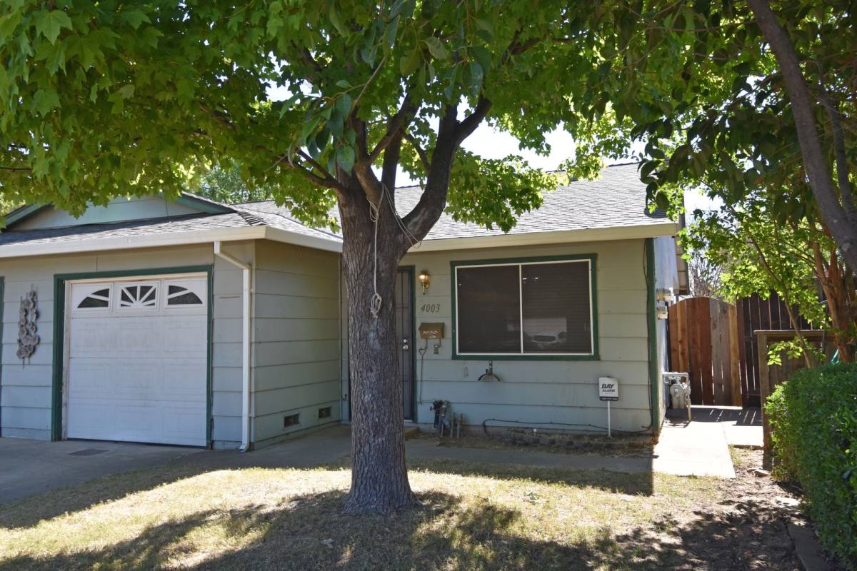 Apartment for rent at 4001 4003 Westporter Dr, Sacramento, CA 95826