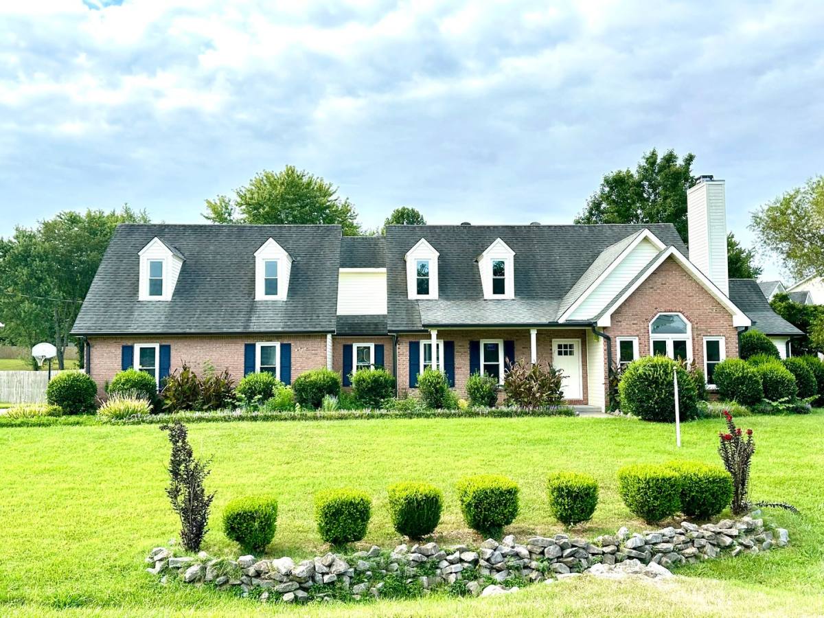 House for rent at 2592 Emerald Court, Clarksville, TN 37042