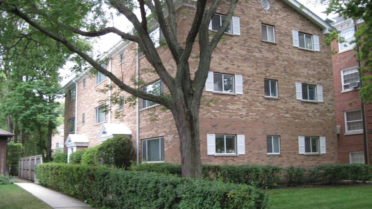 Apartment for rent at 2210-12 Central St, Evanston, IL 60201