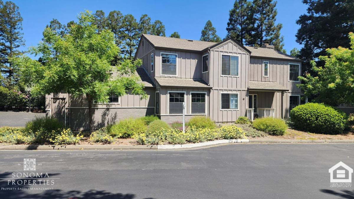 891 Princeton Dr, Sonoma, CA 95476
