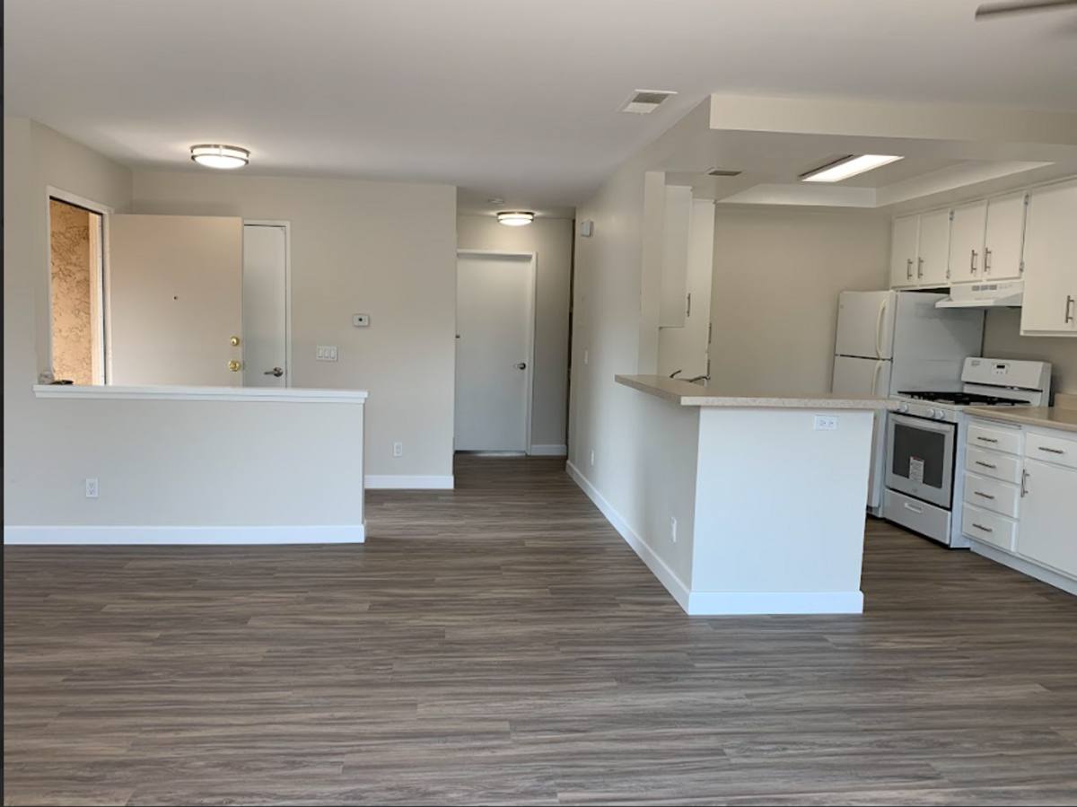 Apartment for rent at 800 E Chase Ave, El Cajon, CA 92020