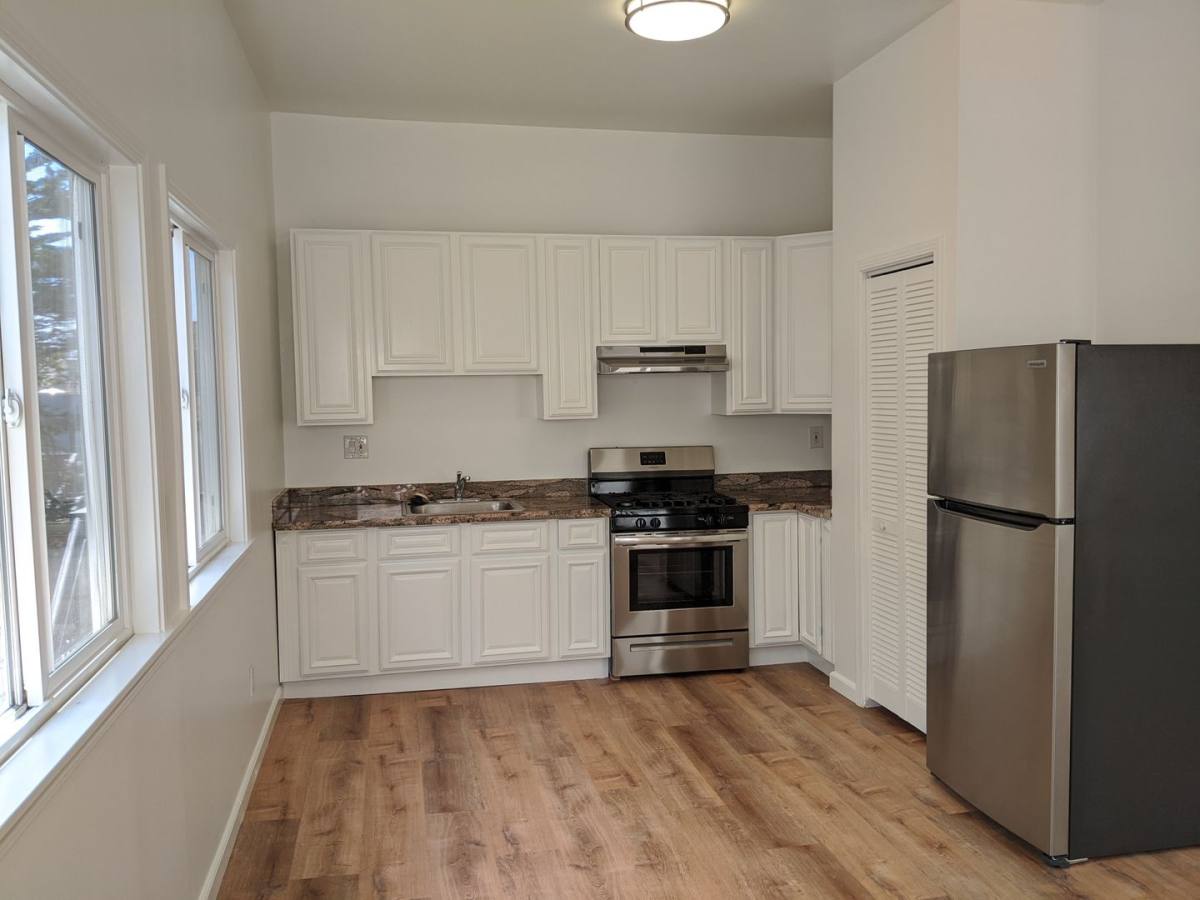 Apartment for rent at 4407 Kirkham St, San Francisco, CA 94122