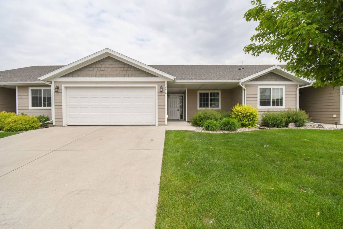 House for rent at 6010 Bloomfield Place, Sioux Falls, SD 57107