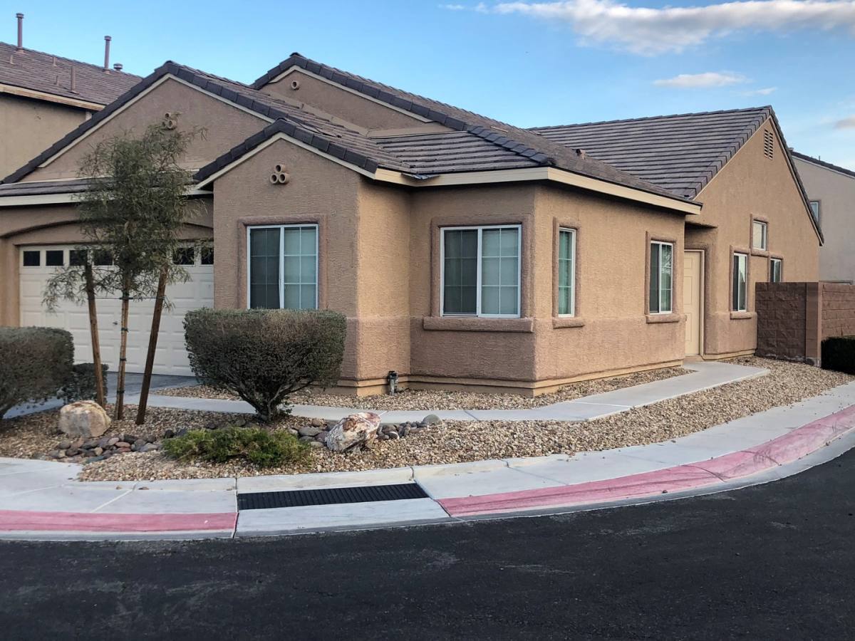 House for rent at 105 Gemstone Hill Ave, North Las Vegas, NV 89031