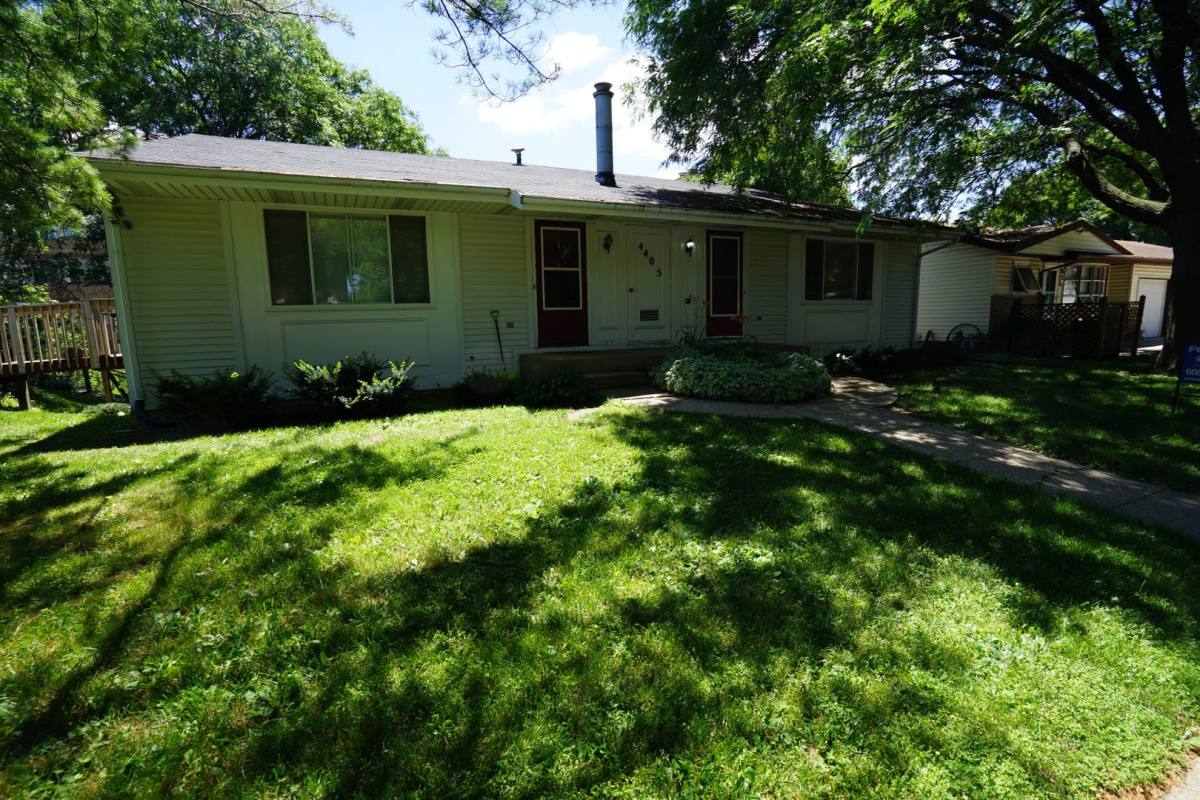 Apartment for rent at 4405 Dwight Dr, Madison, WI 53704