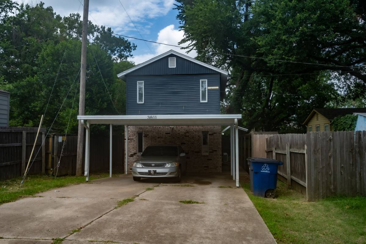 Apartment for rent at 3811 E 15th St, Tulsa, OK 74112