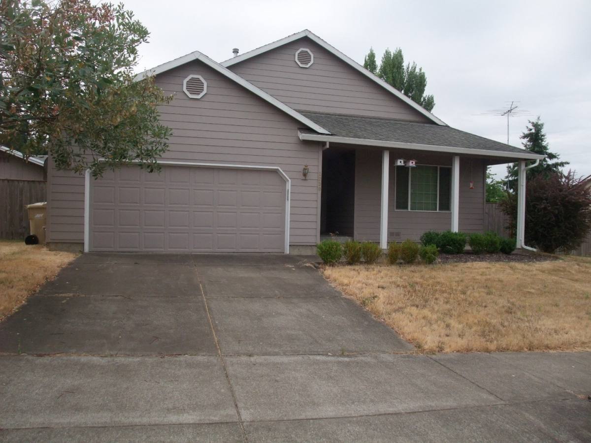 House for rent at 2630 Orchard Heights Ave NW, Albany, OR 97321